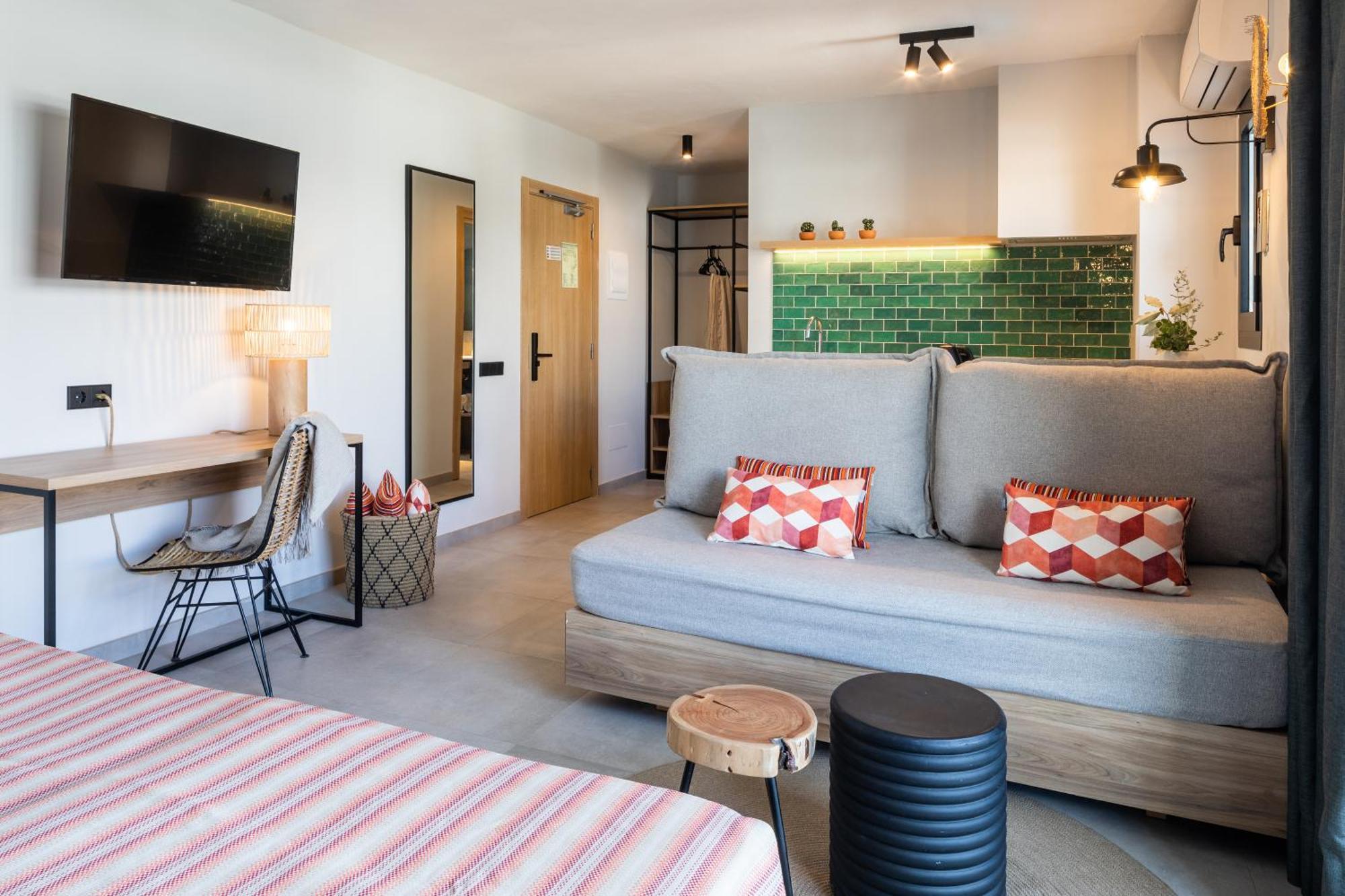 Aparthotel Casita Blanca - Adults Only San Antonio  Ngoại thất bức ảnh